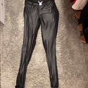 Black leather leggings Sz Small